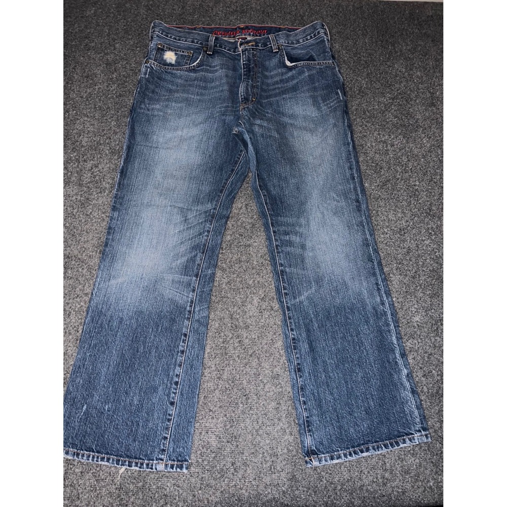 Cremieux Bootcut Mens Jeans Size 36x30 Medium Wash Blue Denim Distressed